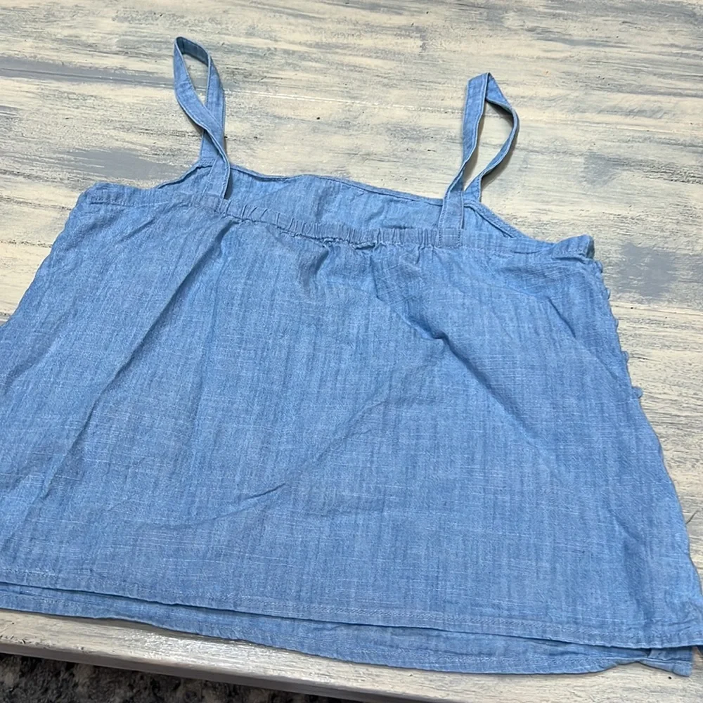 Top - Picture 3 of 4